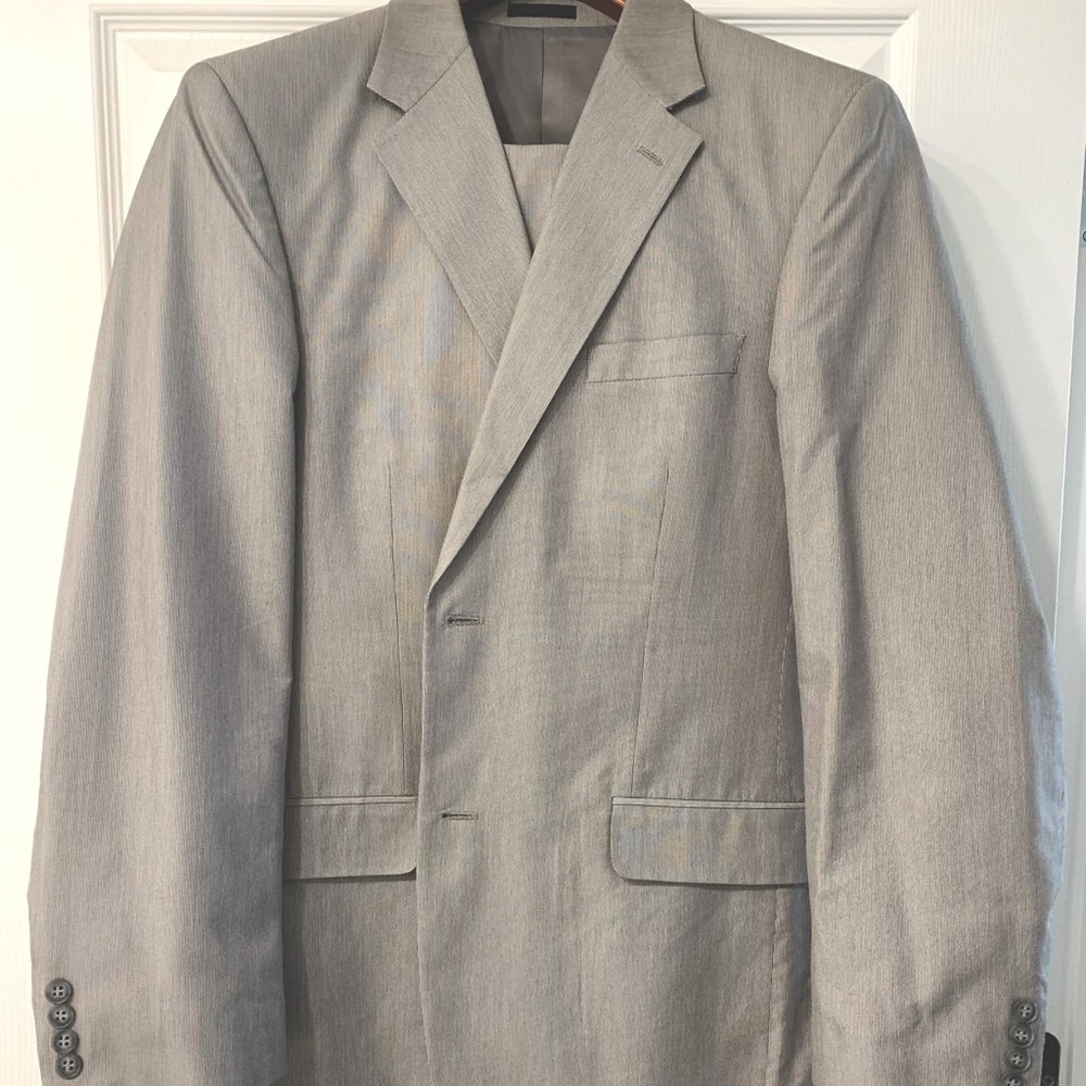 Men’s Summer Suite